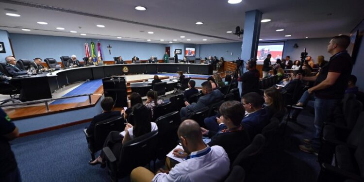 TCE-AM retorna com sessões de julgamentos do Tribunal Pleno na próxima terça (23)