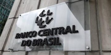 Banco Central lança concurso com salário de R$ 20,9 mil; saiba mais