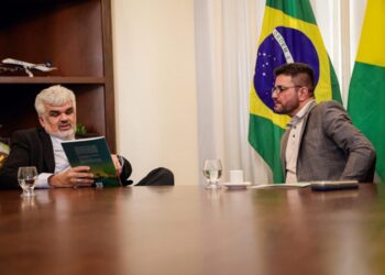 Conselheiro do TCE-AM tem reunião com governador do AC sobre plano de educação ambiental para a Amazônia