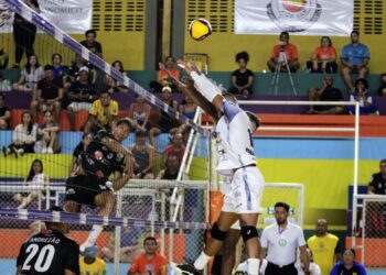 Por 3 sets a 1, Manaus Vôlei é superado dentro de casa pelo Araucária Vôlei, do Paraná