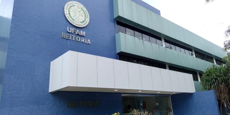Aprovados na Ufam por meio do Sisu têm matrículas anuladas após decisão judicial