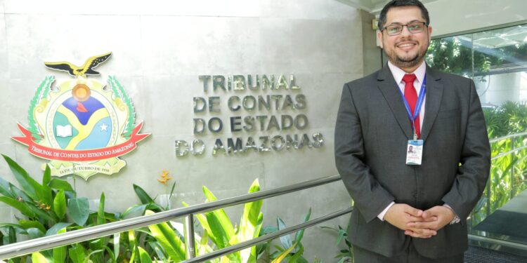 Servidor do TCE-AM recebe certificação internacional inédita na região Norte