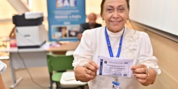 Parceria entre TCE-AM e IMMU facilita acesso a credenciais de estacionamento para idosos e PcD’s