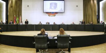 TCE-AM fará julgamento das contas do Governo do Estado em 9 de abril