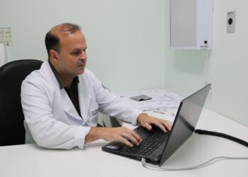 FCecon alerta sobre prevenção ao câncer de intestino