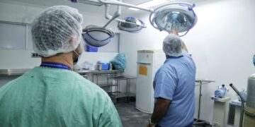 Hospital Universitário Francisca Mendes é alvo de blitz do TCE-AM
