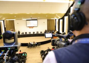 TCE-AM aplica multa milionária a ex-secretário da Seinfra por precariedade nas vias de acesso de Iranduba