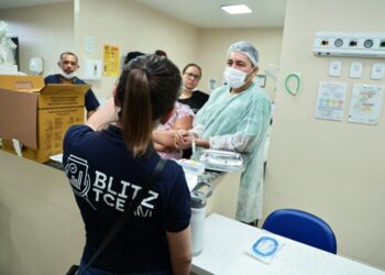 Blitz do TCE-AM inspeciona Hospital João Lúcio e Joãozinho para apurar denúncias recebidas