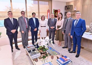 Comitiva da Atricon inicia avaliação de desempenho no TCE-AM