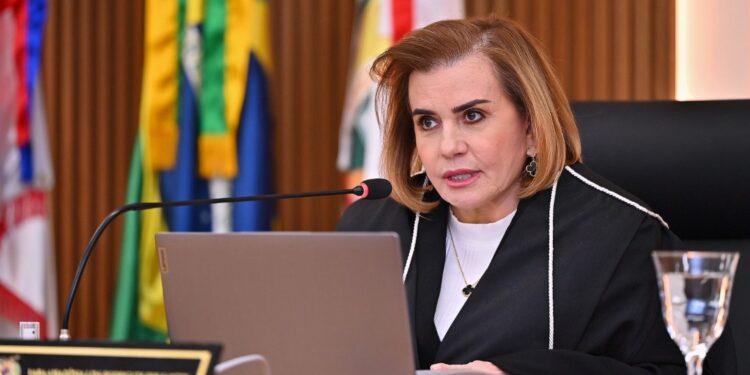 TCE-AM inicia levantamento sobre ocupação de mulheres em cargos públicos no Amazonas