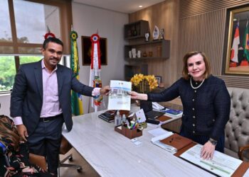 Conselheiros do TCE-AM são homenageados na exposição fotográfica “Notáveis da Justiça”