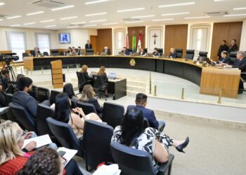 TCE-AM investiga possíveis irregularidades em transição da gestão em Beruri