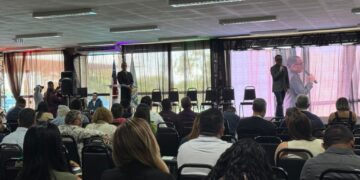 TCE-AM leva capacitação e reforça presença institucional no Fórum Amazonas +Municípios 2025