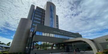 TJAM atualiza salários e servidores têm ganhos entre R$ 4,9 mil e R$ 25,9 mil