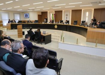 TCE-AM reprova contas e multa ex-gestores do Instituto da Mulher Dona Lindu